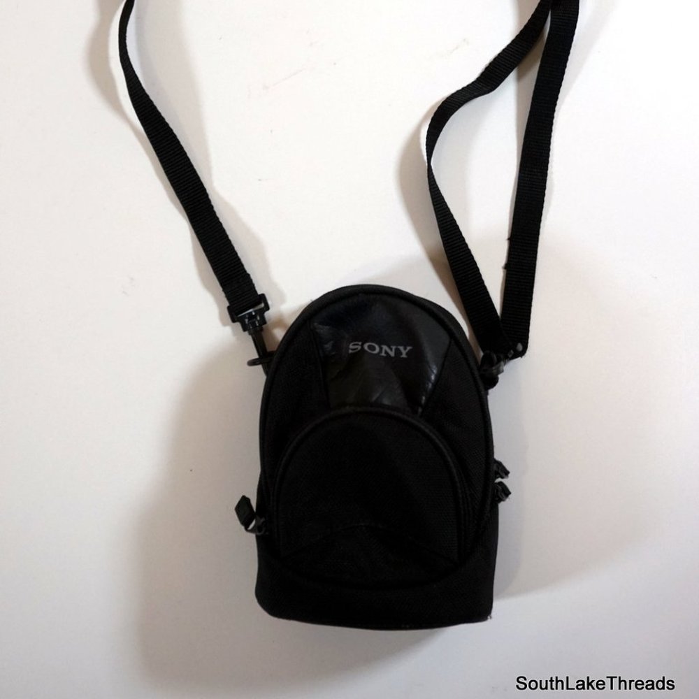 Sony LCS-VAC Soft Carrying Case for Many Sony Camcorders Black Camera Bag Small